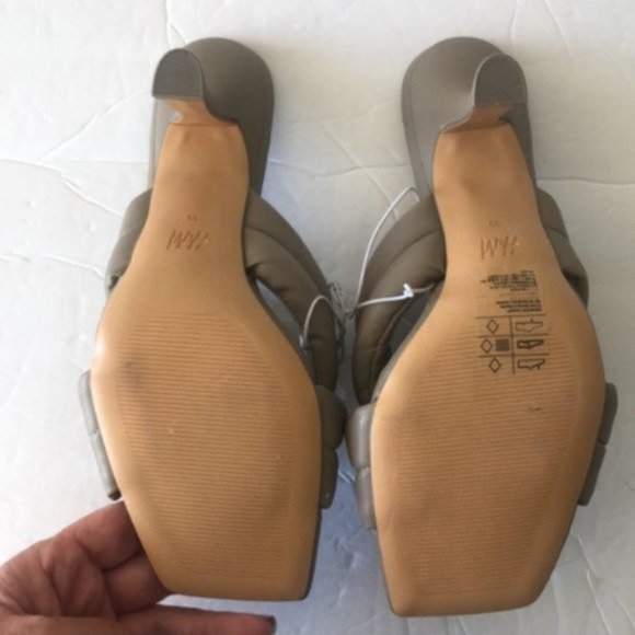 H&M Mules Heels Sandals Quilt Taupe Grey Sz.39/US 8 - Picture 5 of 16